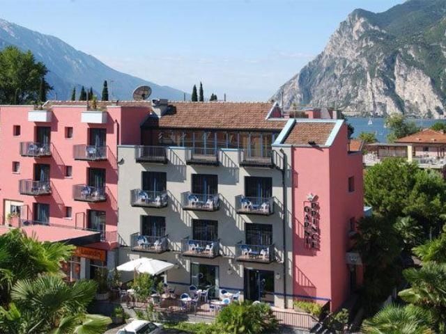 Mylago Hotel Riva del Garda Exterior foto